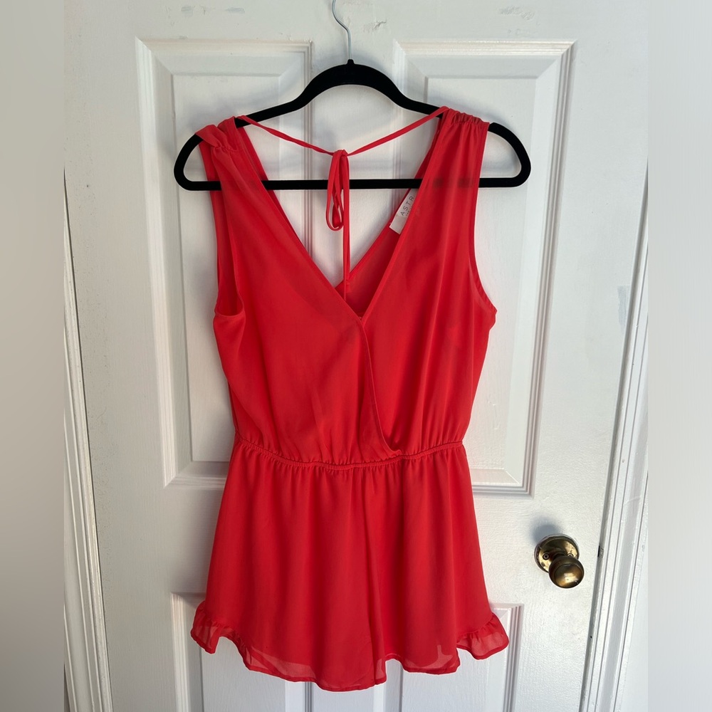ASTR coral romper size S